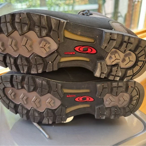 Salomon Tan and Brown Outdoor Boots - Picture 6 of 7